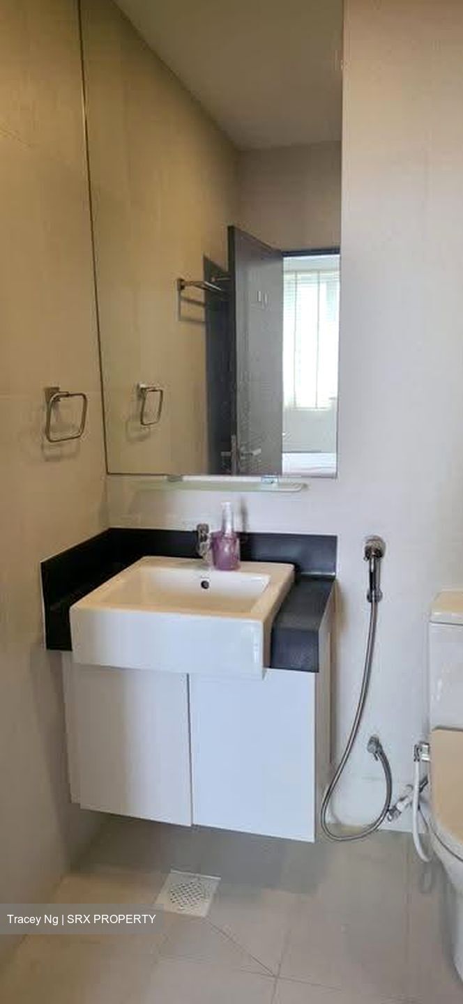 Orchard Tower Rear Block Apartment (D9), Apartment #612486191